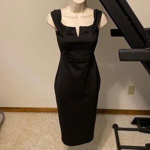 NWT Missguided black V front MIDI dress size 6
